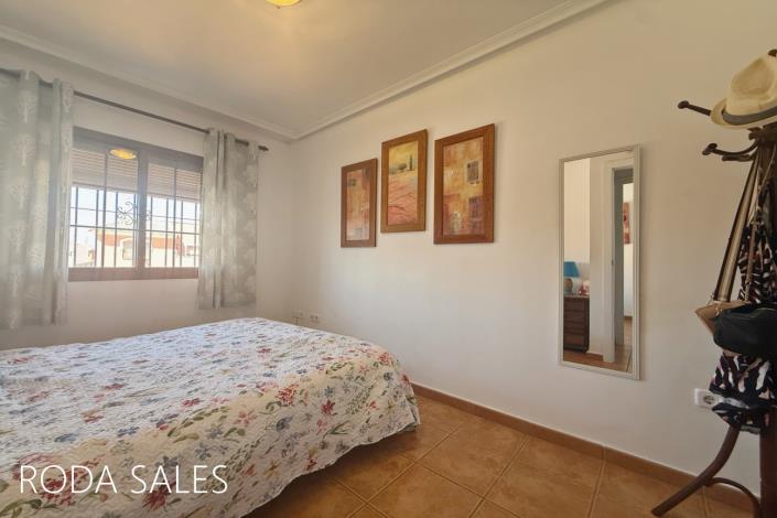 Image No.29-Maison de ville de 3 chambres à vendre à Roda