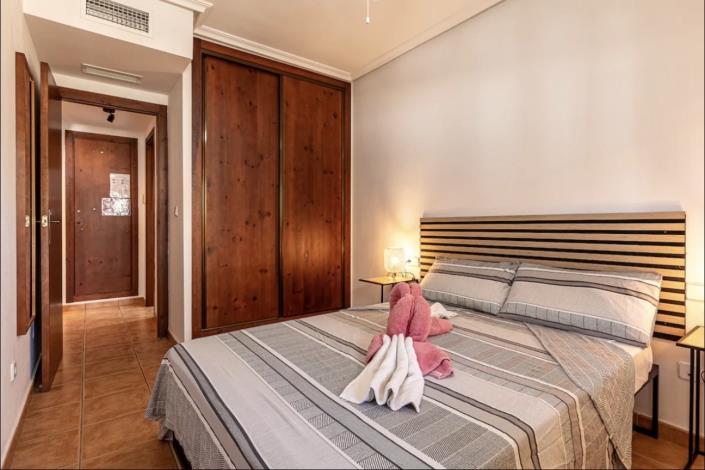 Image No.10-3 Bed Apartment for sale