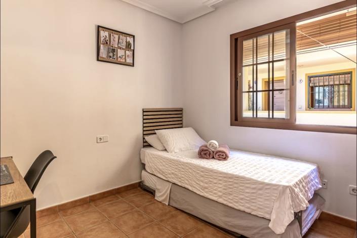 Image No.14-3 Bed Apartment for sale