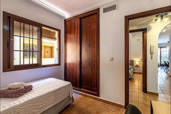 Image No.15-3 Bed Apartment for sale