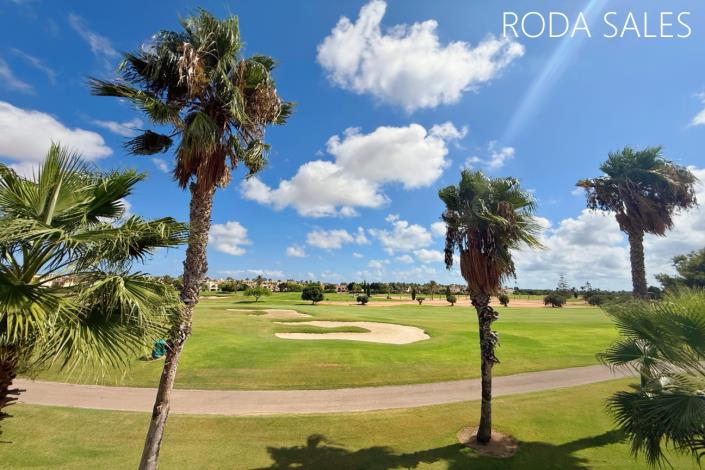 Image No.29-4 Bed Villa / Detached for sale