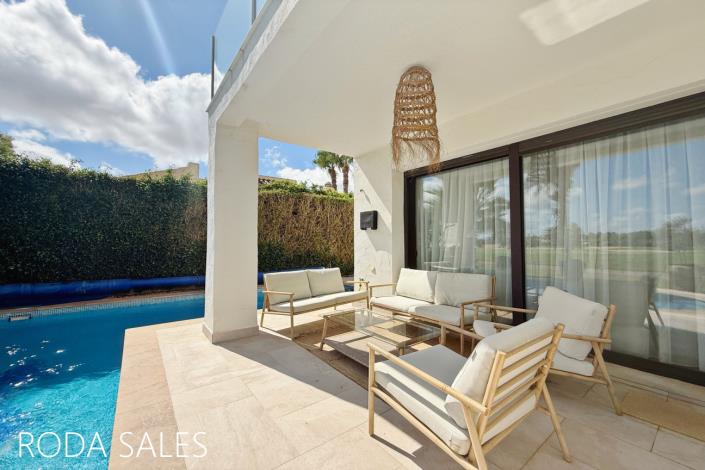 Image No.38-4 Bed Villa / Detached for sale