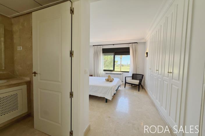 Image No.20-3 Bed Villa / Detached for sale