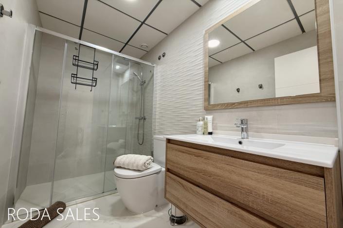 Image No.18-2 Bed Apartment for sale