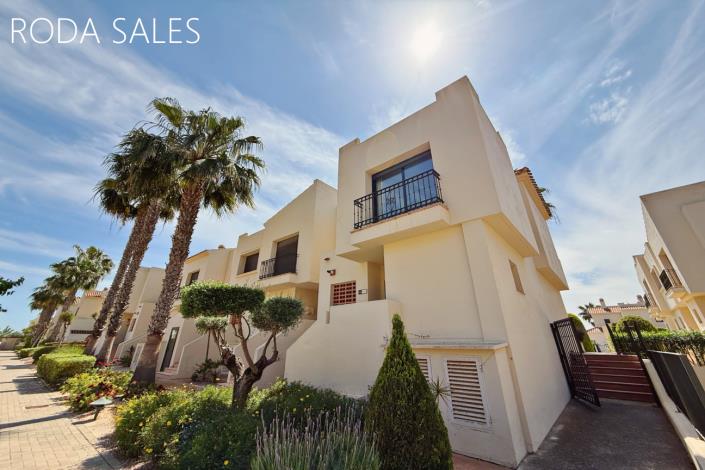 Image No.3-2 Bed Townhouse for sale