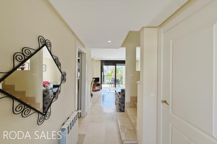 Image No.5-2 Bed Townhouse for sale
