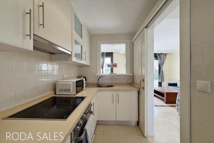 Image No.10-2 Bed Townhouse for sale