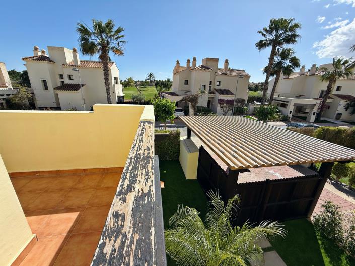 Image No.32-3 Bed Townhouse for sale