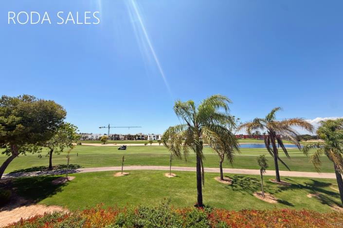 Image No.45-4 Bed Villa / Detached for sale