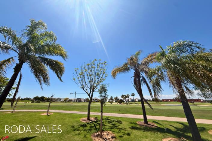 Image No.60-4 Bed Villa / Detached for sale