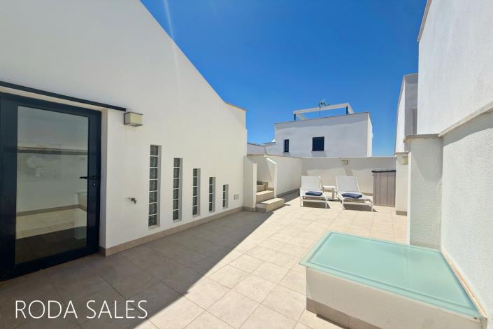 Image No.52-3 Bed Villa / Detached for sale