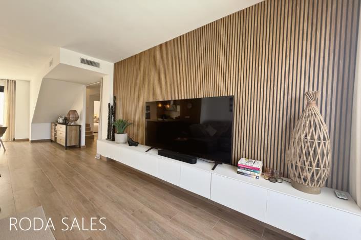 Image No.25-3 Bed Villa / Detached for sale