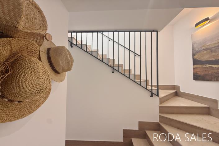 Image No.34-3 Bed Villa / Detached for sale