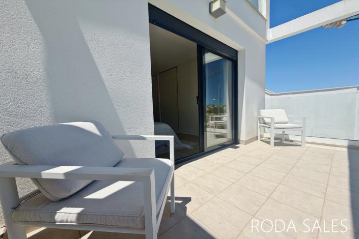 Image No.50-3 Bed Villa / Detached for sale
