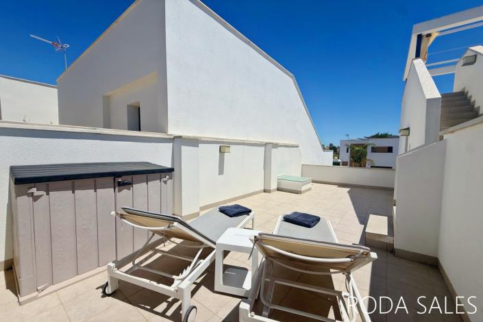 Image No.54-3 Bed Villa / Detached for sale