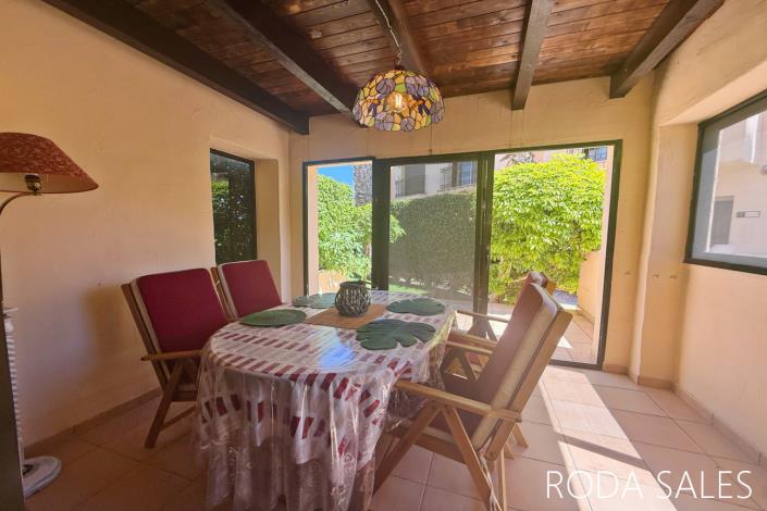 Image No.29-2 Bed Townhouse for sale