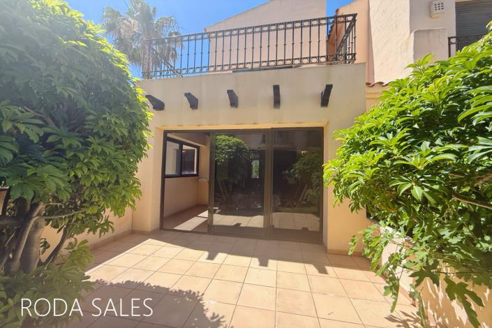 Image No.32-2 Bed Townhouse for sale