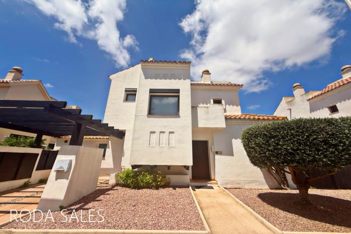 Image No.2-3 Bed Villa for sale