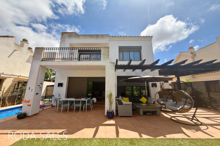 Image No.34-3 Bed Villa for sale