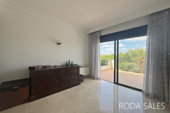 Image No.21-3 Bed Villa for sale
