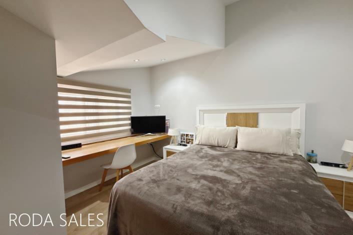 Image No.31-4 Bed Semi-Detached for sale