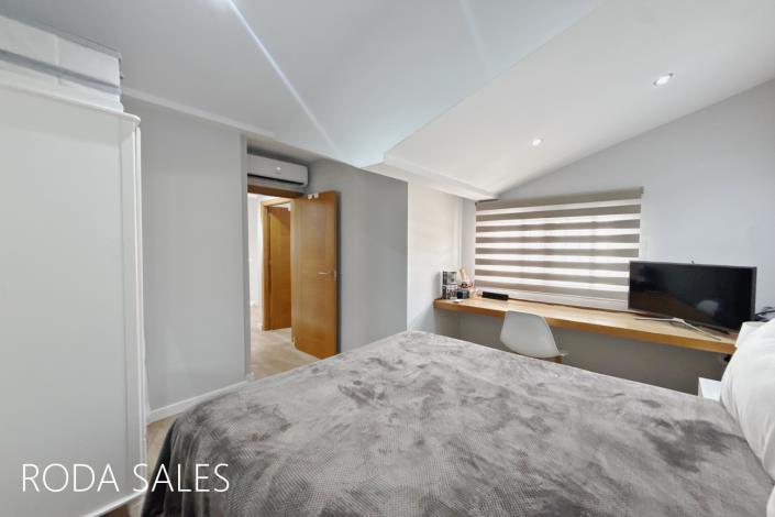Image No.32-4 Bed Semi-Detached for sale