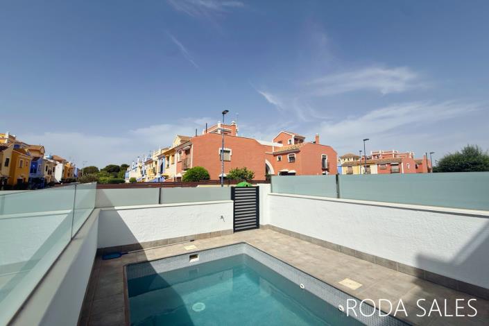 Image No.7-2 Bed Townhouse for sale