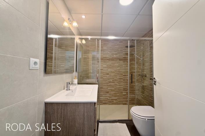 Image No.24-2 Bed Townhouse for sale
