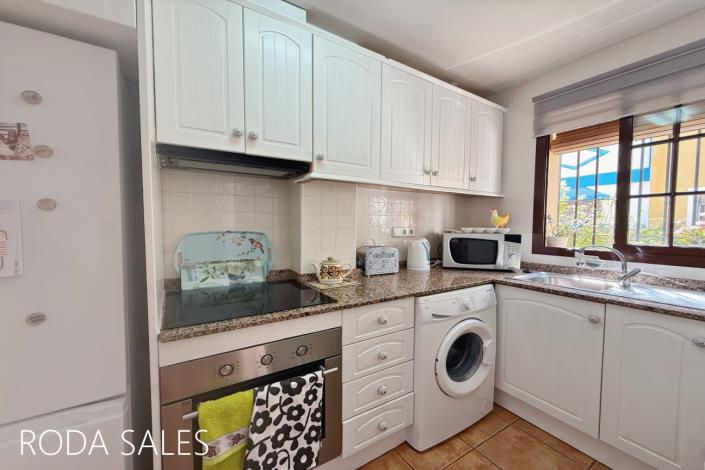Image No.10-2 Bed Townhouse for sale