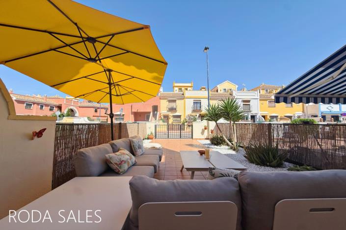 Image No.2-2 Bed Townhouse for sale