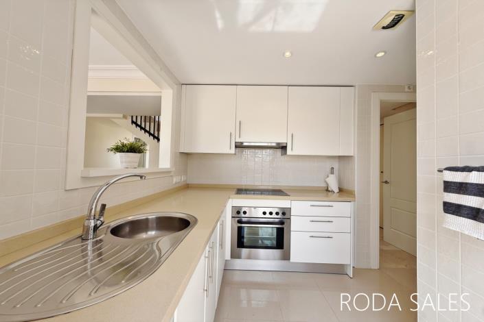 Image No.7-3 Bed Duplex for sale