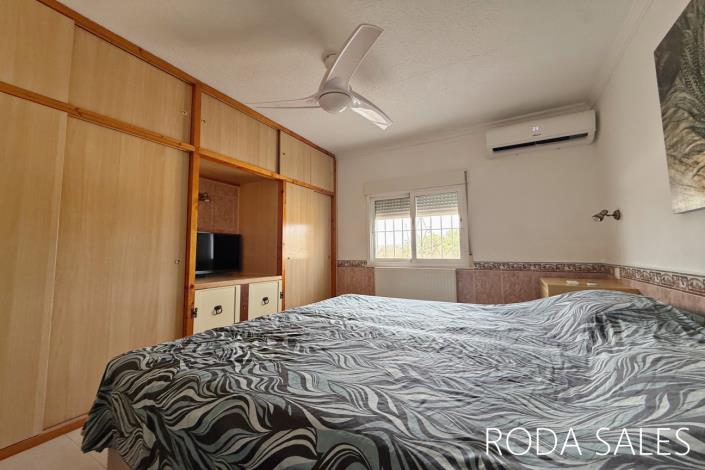 Image No.22-2 Bed Finca for sale