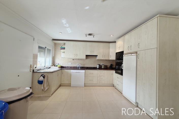 Image No.26-2 Bed Finca for sale