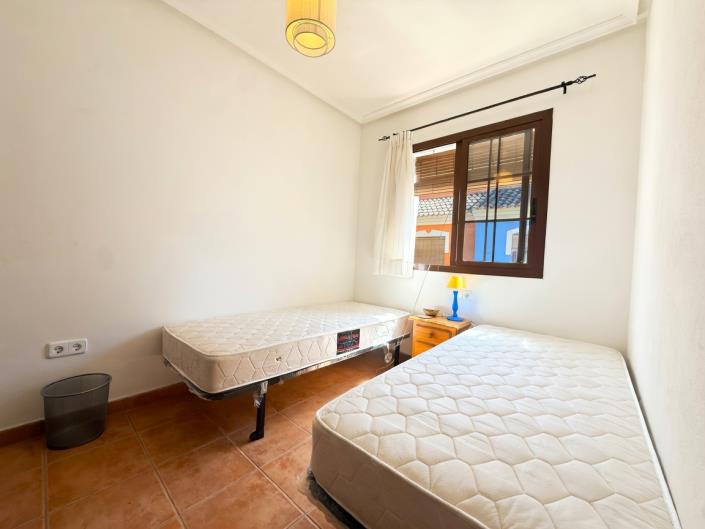 Image No.18-2 Bed Townhouse for sale