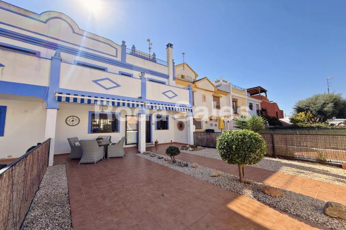 Image No.2-3 Bed Townhouse for sale