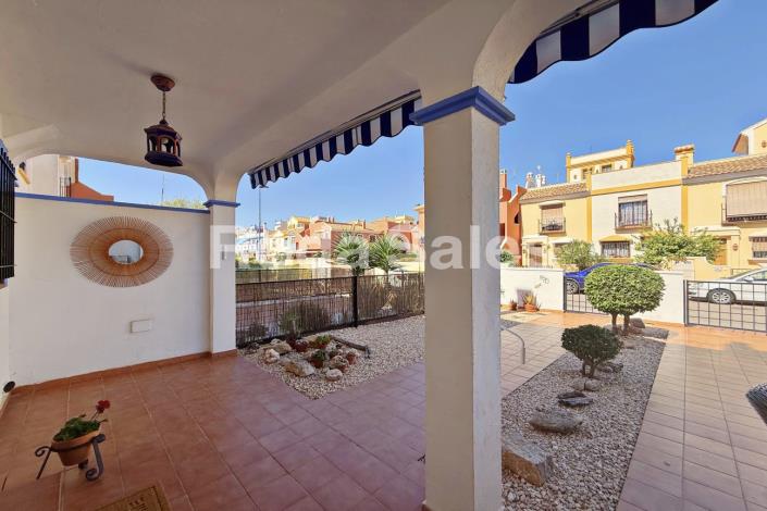 Image No.5-3 Bed Townhouse for sale
