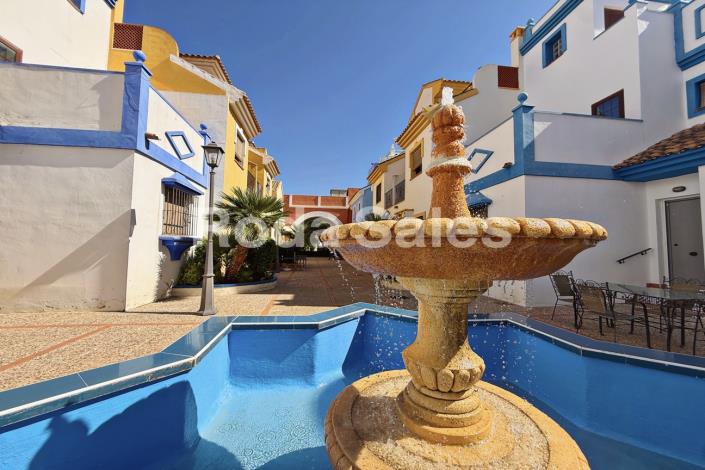 Image No.19-3 Bed Townhouse for sale