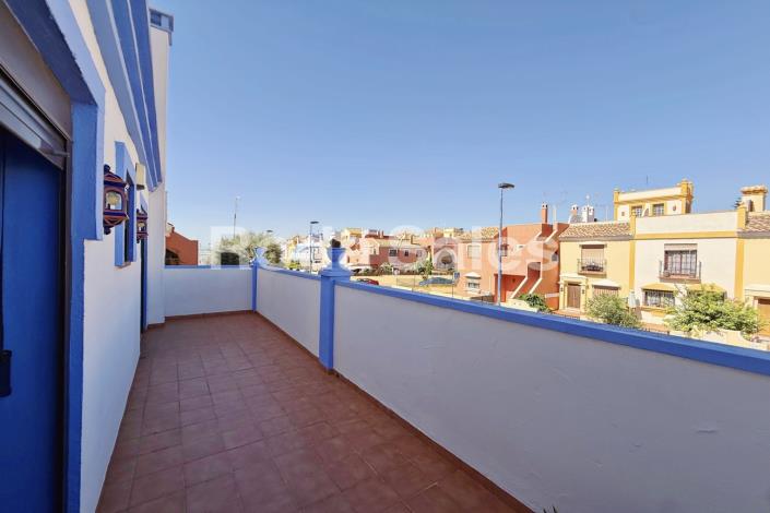 Image No.27-3 Bed Townhouse for sale