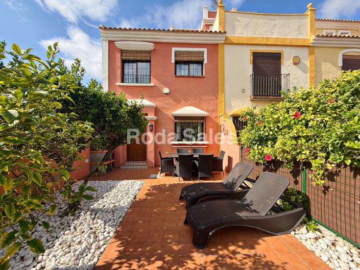 Image No.3-3 Bed Townhouse for sale