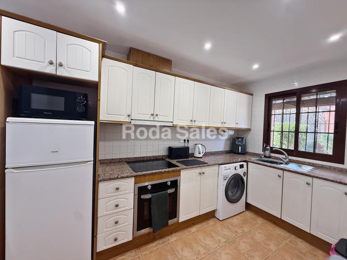 Image No.17-3 Bed Townhouse for sale