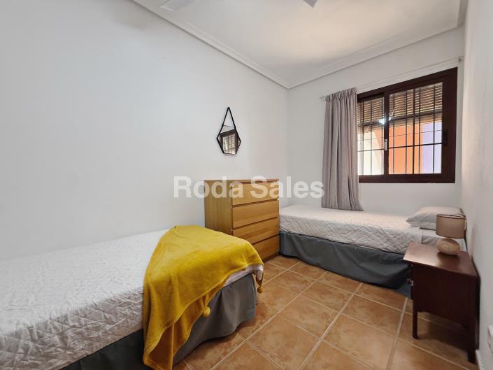 Image No.30-3 Bed Townhouse for sale