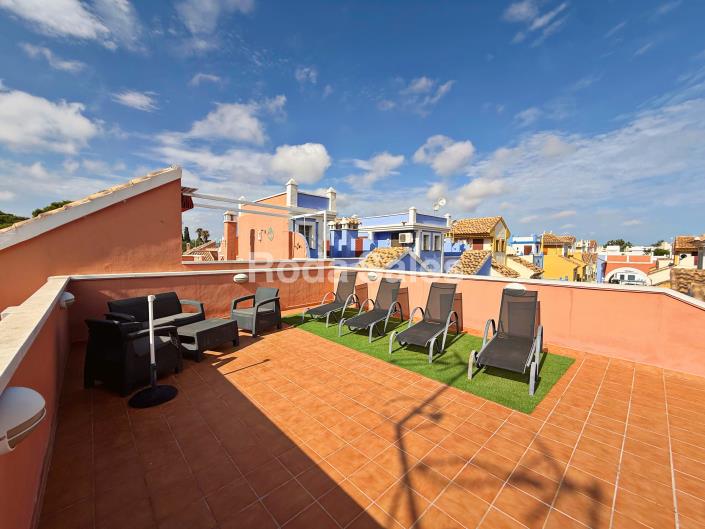 Image No.32-3 Bed Townhouse for sale