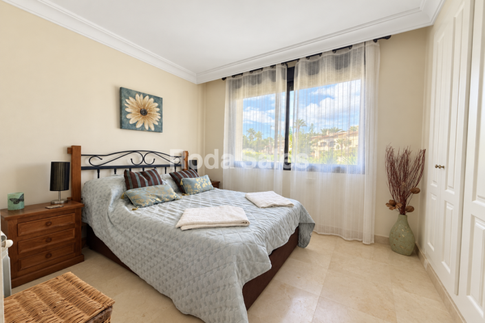 Image No.10-3 Bed Townhouse for sale