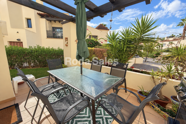 Image No.20-3 Bed Townhouse for sale