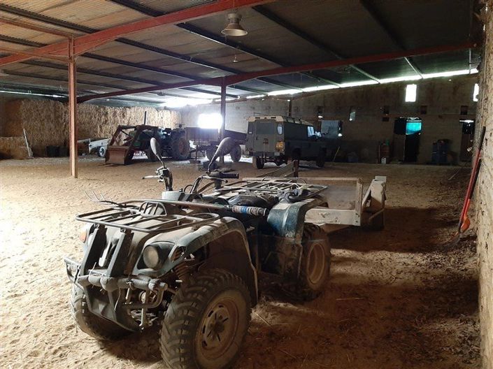 Image No.32-9 Bed Chateaux for sale