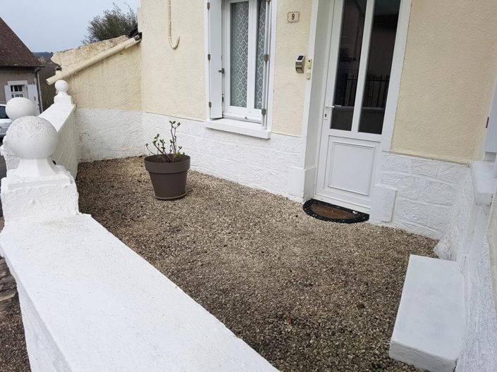 Image No.11-3 Bed House for sale