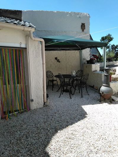 Image No.12-3 Bed House for sale