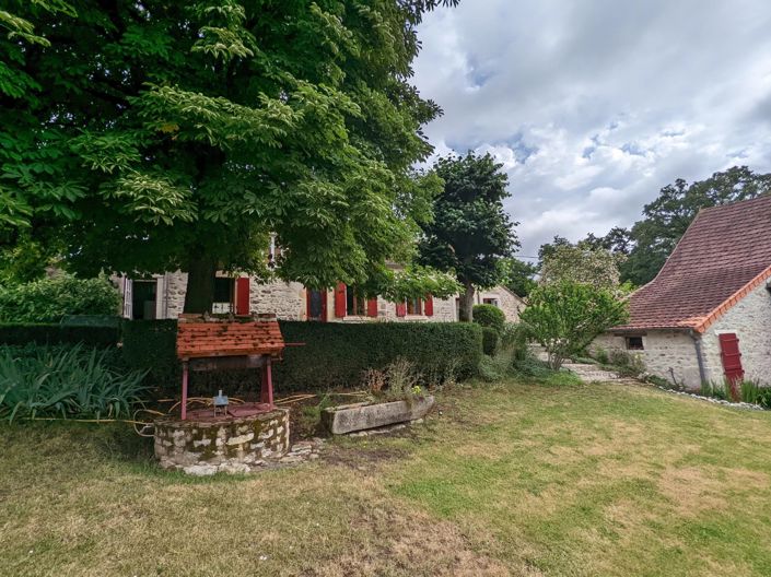 Image No.16-6 Bed House for sale