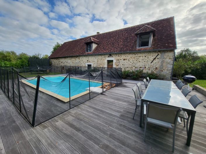 Image No.12-8 Bed House for sale