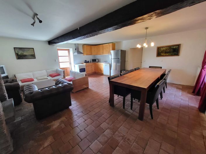 Image No.3-8 Bed House for sale